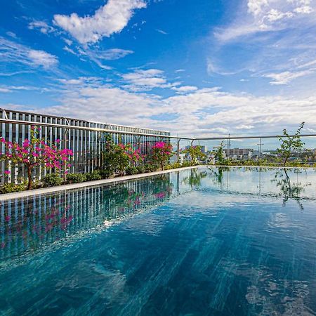 Hsuites Hotel And Apartment Danang Exterior photo